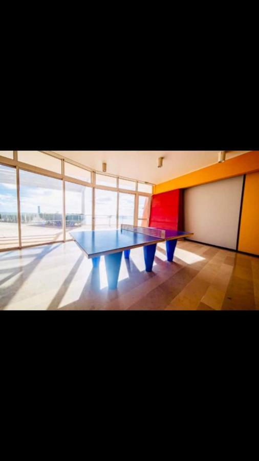 Grand Studio Bord De Mer Plus Piscine Sete Ngoại thất bức ảnh
